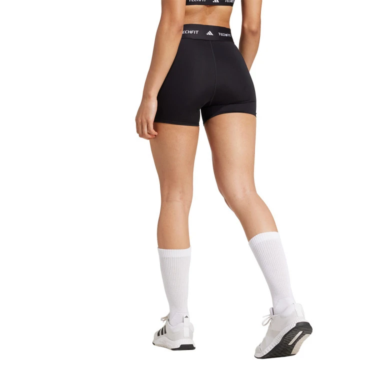 malla-corta-adidas-techfit-stay-in-play-black-1