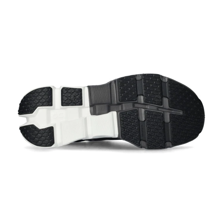 zapatilla-on-cloudflyer-5-black-3