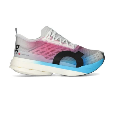 Sapatilha Cloudboom Strike