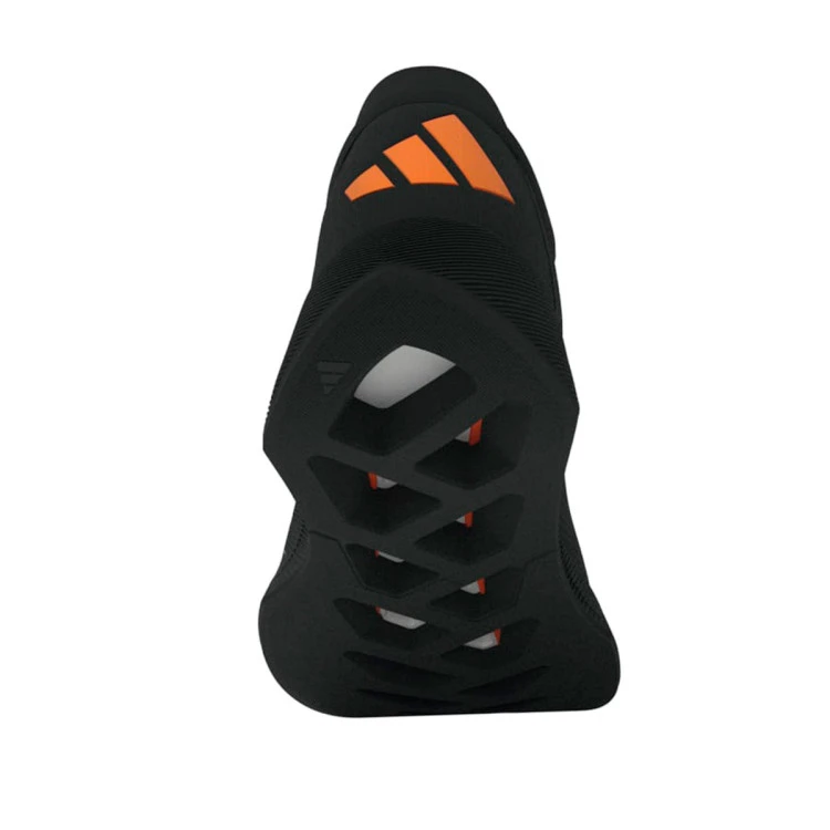 zapatilla-adidas-treadflow-core-black-impact-orange-carbon-4