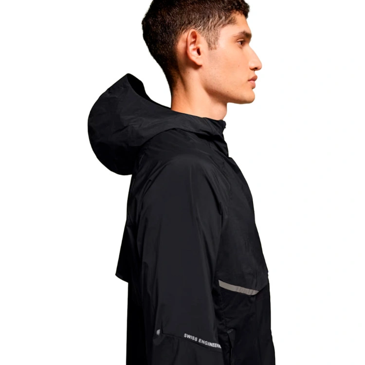 chaqueta-on-core-black-2