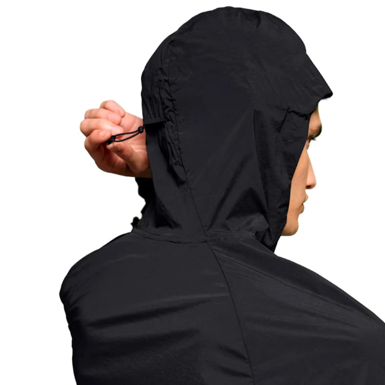 chaqueta-on-core-black-3