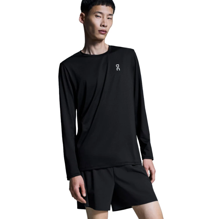 pantalon-corto-on-5-performance-black-black-2