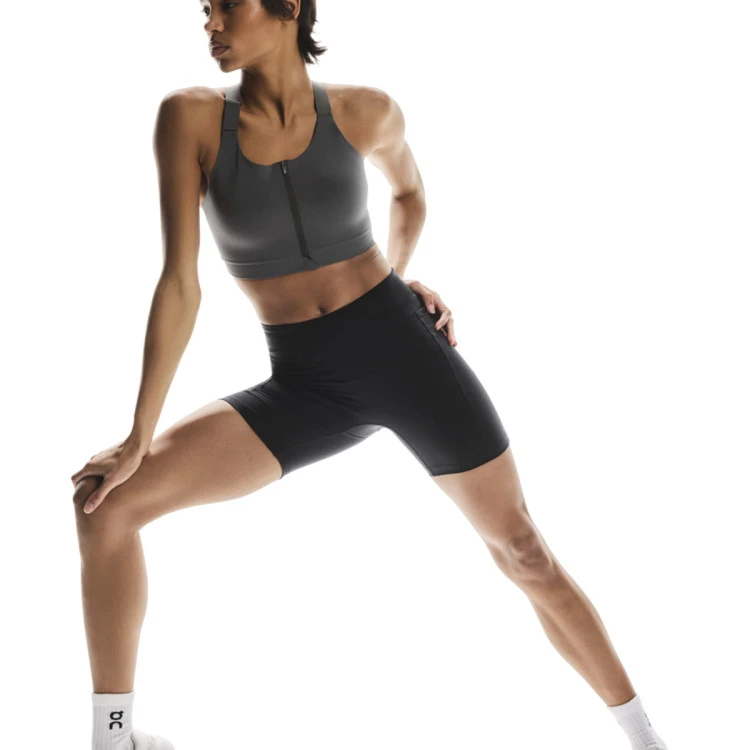 malla-corta-on-performance-black-2