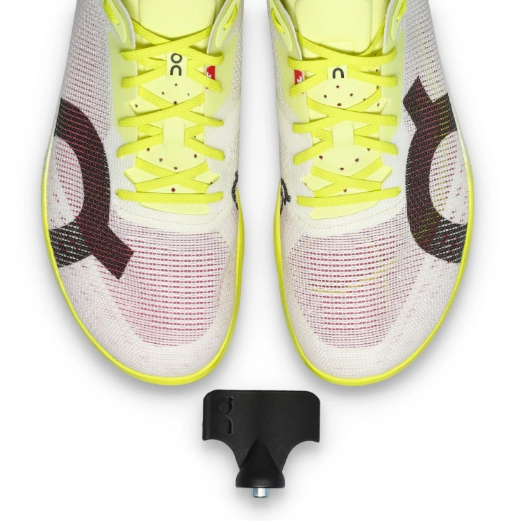 zapatilla-on-cloudspike-citius-2-yellow-6