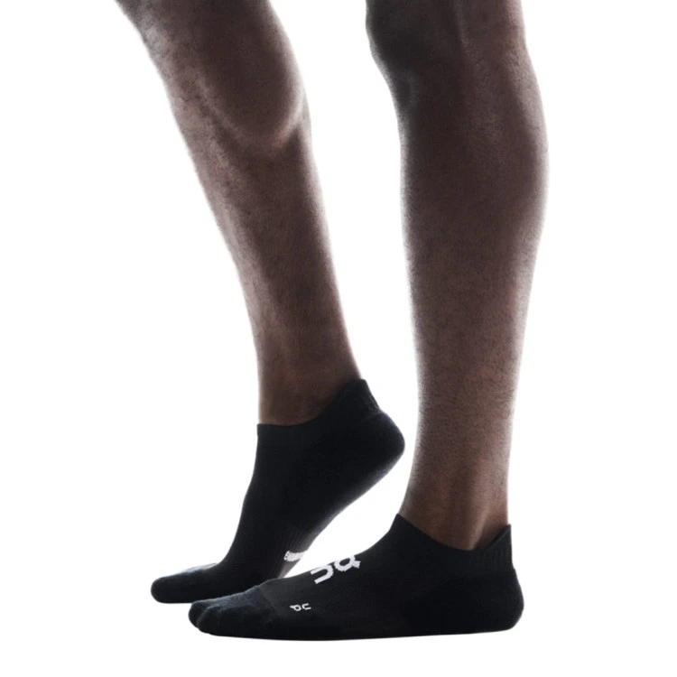 calcetines-on-calcetines-core-run-sock-low-2p-black-black-2