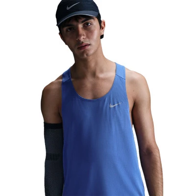 Top Nk Df Fast Singlet