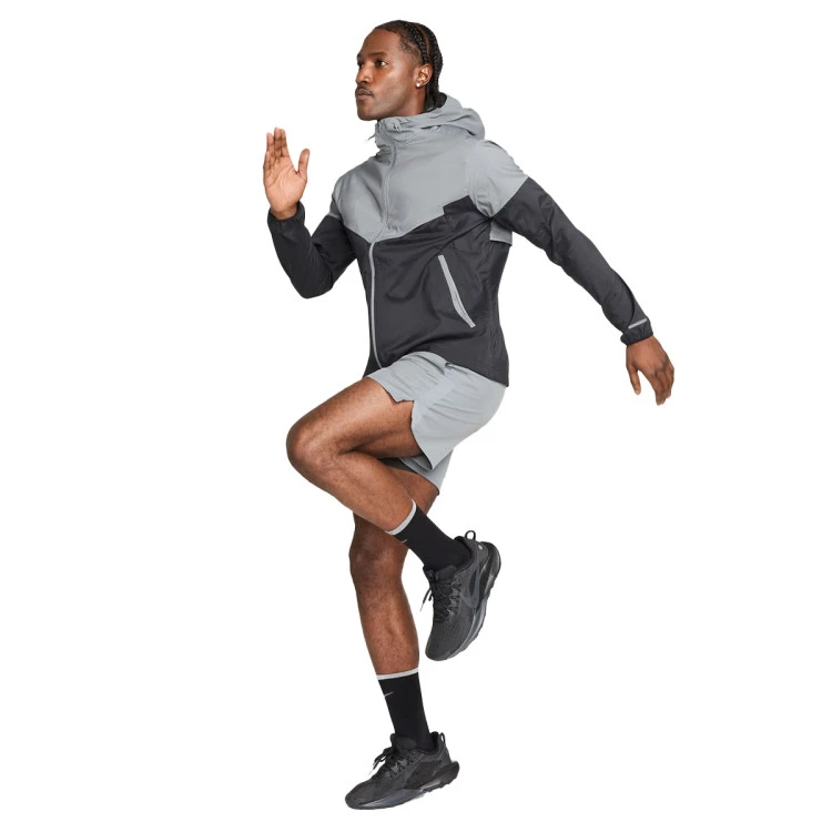 chaqueta-nike-nk-imp-lght-wr-jkt-grey-5