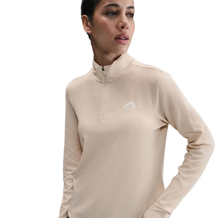 camiseta-nike-nk-trail-df-hz-midlayer-mujer-beige-3