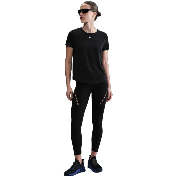 camiseta-nike-nk-one-classic-df-ss-wt-mujer-black-3