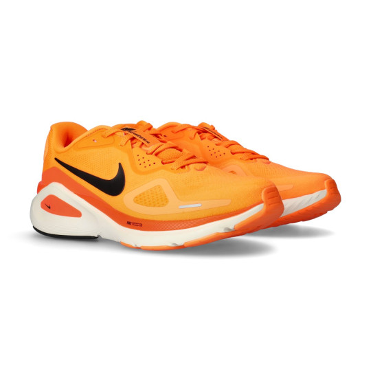 zapatilla-nike-struktur-26-