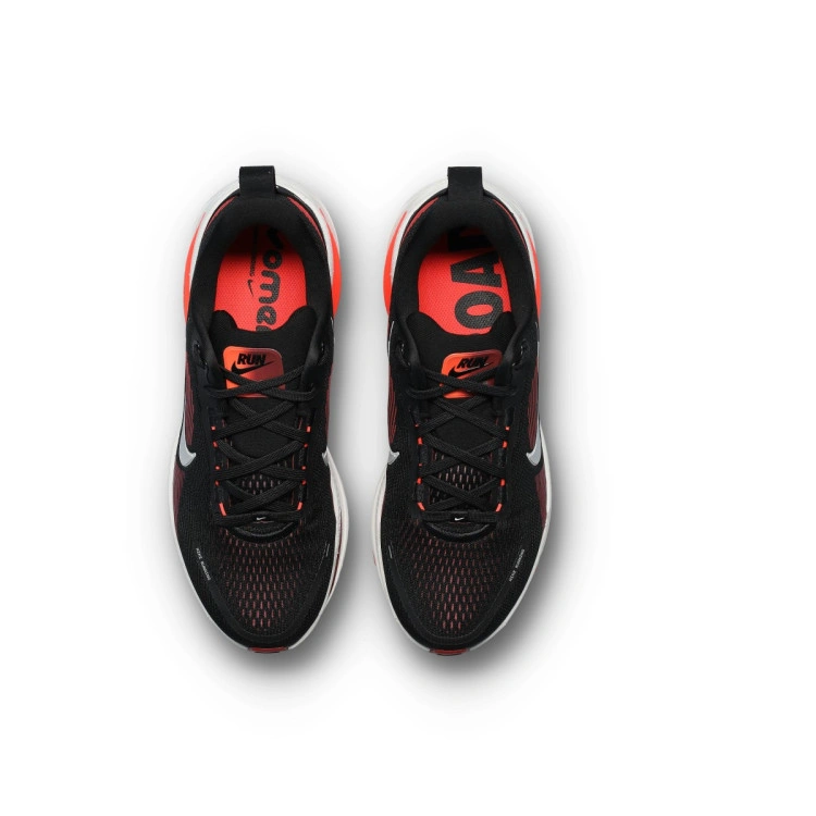 zapatilla-nike-vomero-18-black-5
