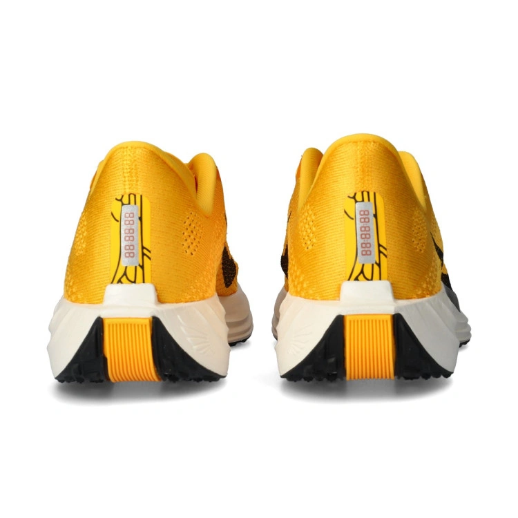 zapatilla-nike-pegasus-plus-lv8-yellow-4