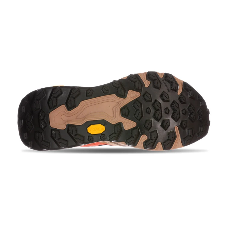 zapatilla-new-balance-hierro-v9-brown-3