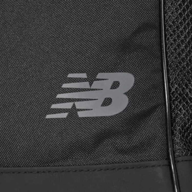 new-balance-essential-large-duffel-black-black-3