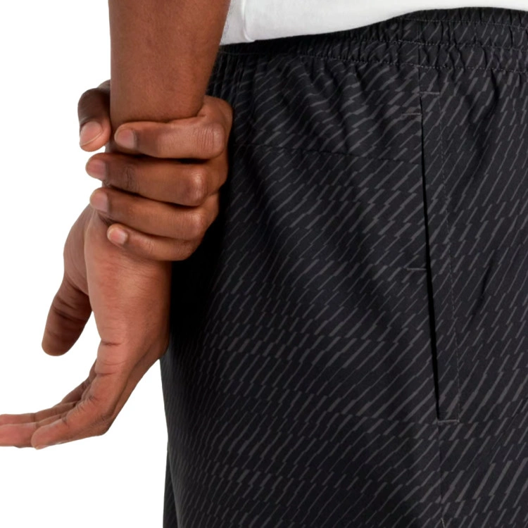 pantalon-corto-new-balance-sport-essentials-printed-short-5-black-4