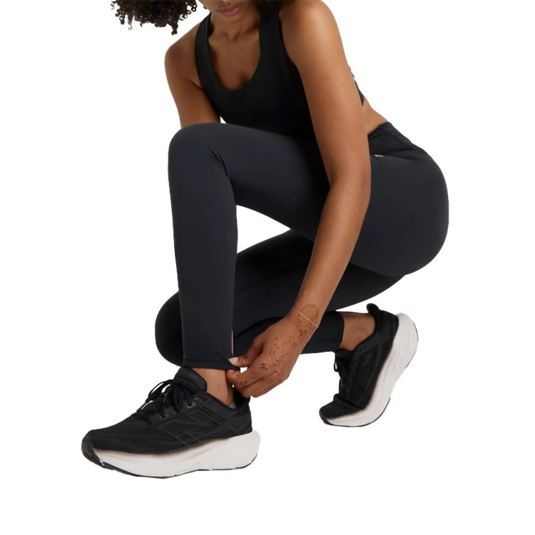 malla-larga-new-balance-harmony-high-rise-black-5