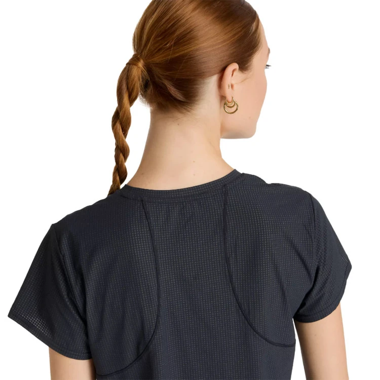 camiseta-new-balance-race-day-ultra-light-t-shirt-black-3