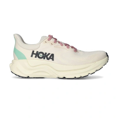 Zapatilla Arahi 8 Mujer