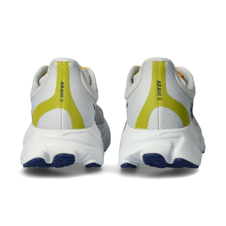 zapatilla-hoka-arahi-8-multicolor-4