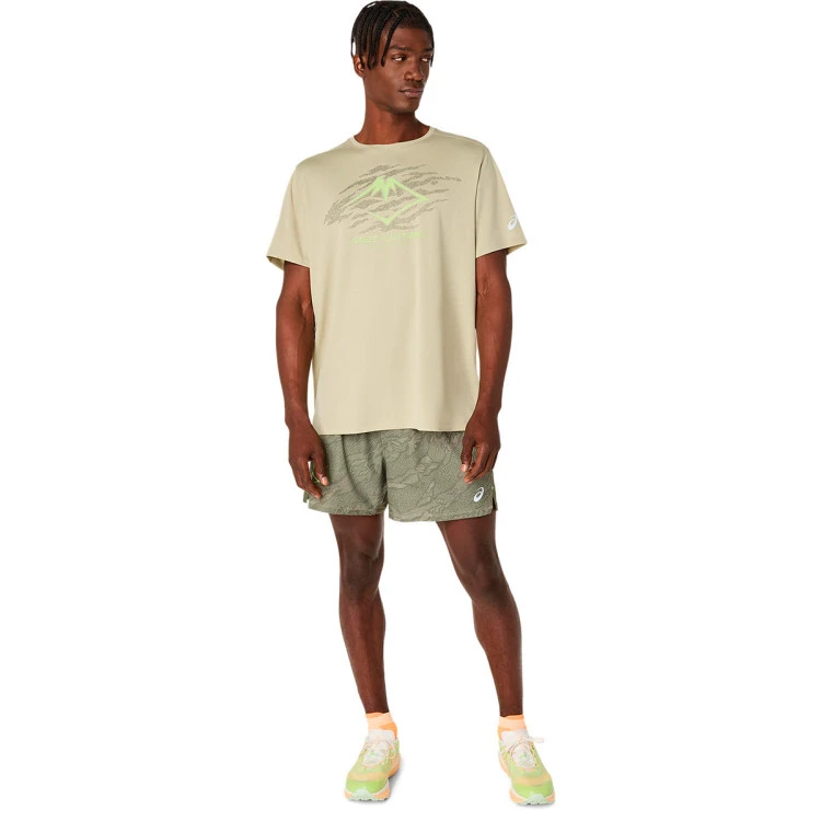 camiseta-asics-fujitrail-logo-ss-black-4