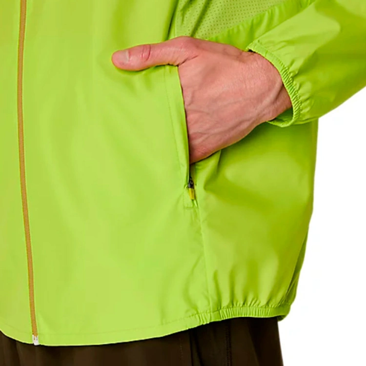 chaqueta-asics-core-yellow-4