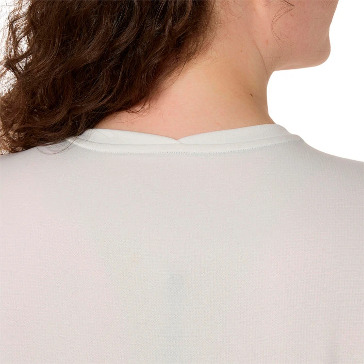 camiseta-asics-fujitrail-logo-ss-performance-performance-black-5