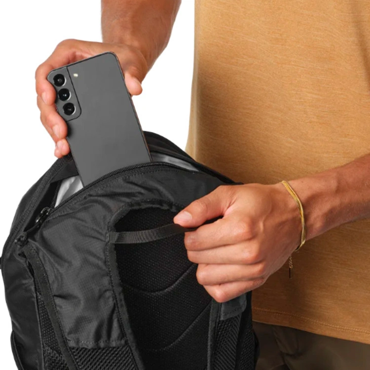 salomon-mochila-trailblazer-30-black-black-4