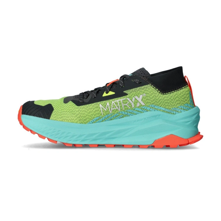 zapatilla-altra-olympus-275-black-yellow-2