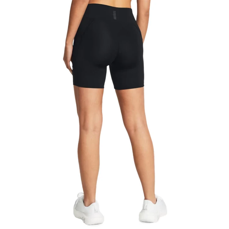 malla-corta-under-armour-launch-mujer-blk-1