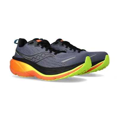 Hurricane 25 Running shoes