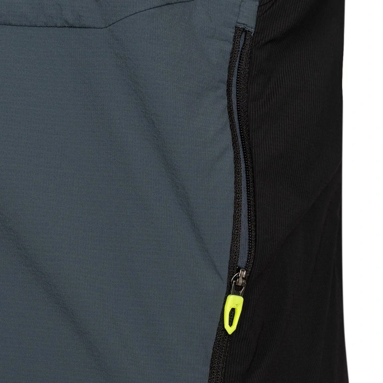 chaleco-dynafit-alpine-insulation-vest-cinder-3