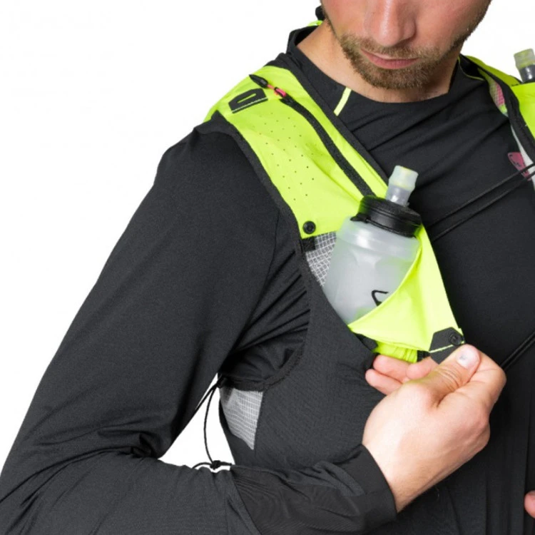 dynafit-chaleco-de-running-dna-8-vest-nimbus-black-out-2