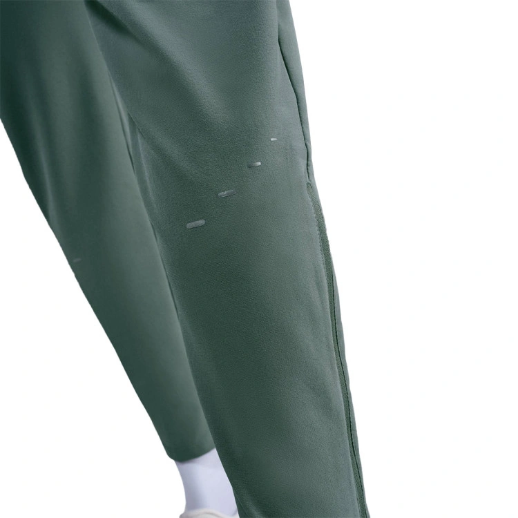 pantalon-largo-nike-stride-kipchoge-woven-grey-4