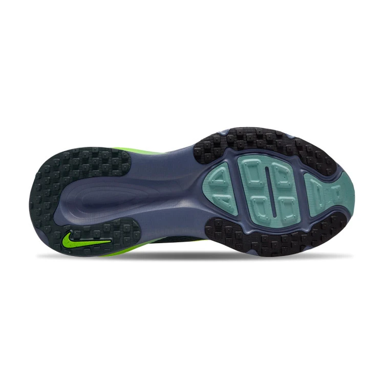 zapatilla-nike-vomero-18-black-2