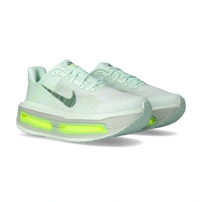 Zapatilla Vomero Premium