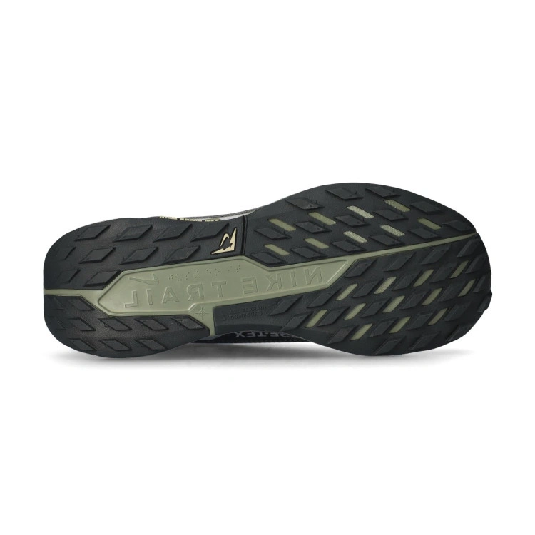zapatilla-nike-pegasus-trail-5-gore-tex-negro-3