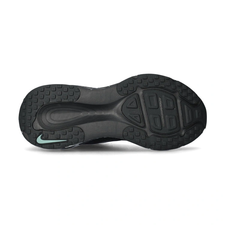 zapatilla-nike-vomero-18-negro-3