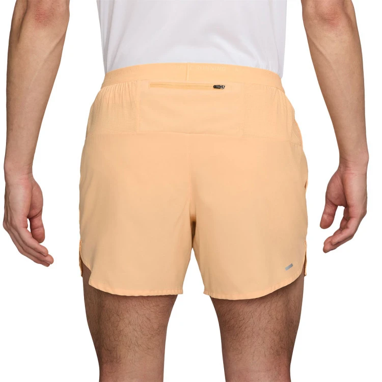 pantalon-corto-nike-nike-stride-orange-1