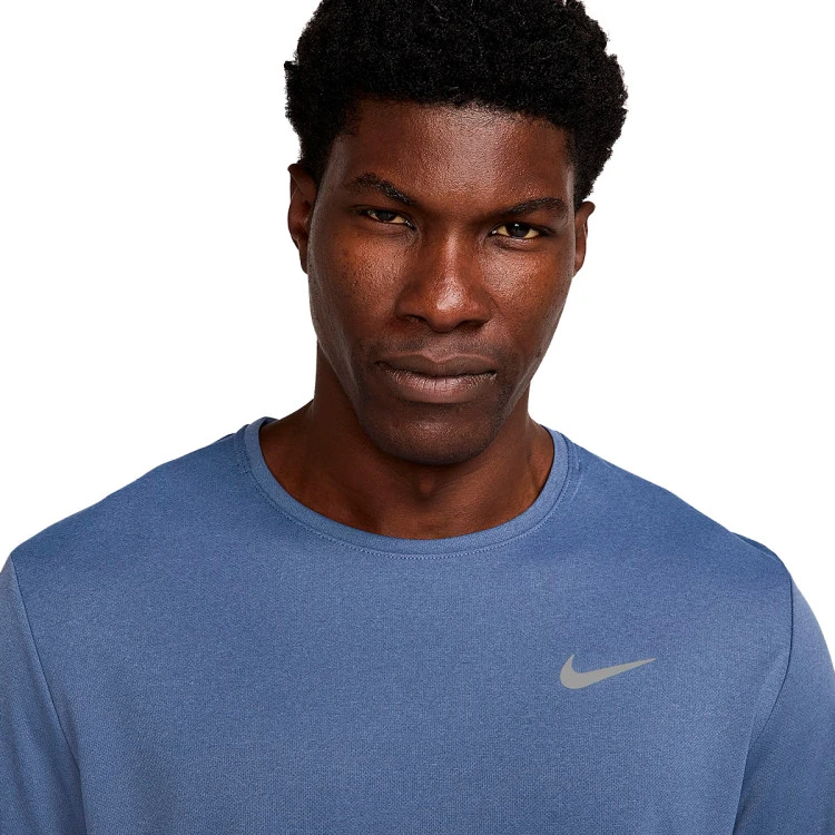 camiseta-nike-nike-miler-blue-2