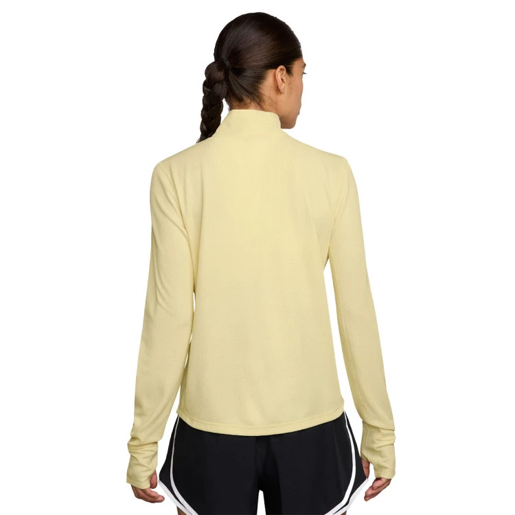camiseta-nike-nike-trail-yellow-1