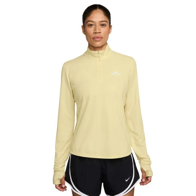 Camiseta Nike Trail