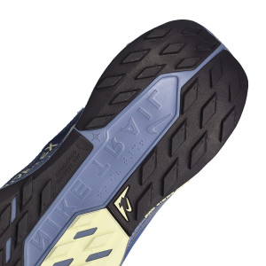 MIDSOLE-3