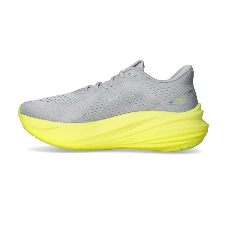 zapatilla-puma-magmax-nitro-2-vibrant-silver-lux-lime-2