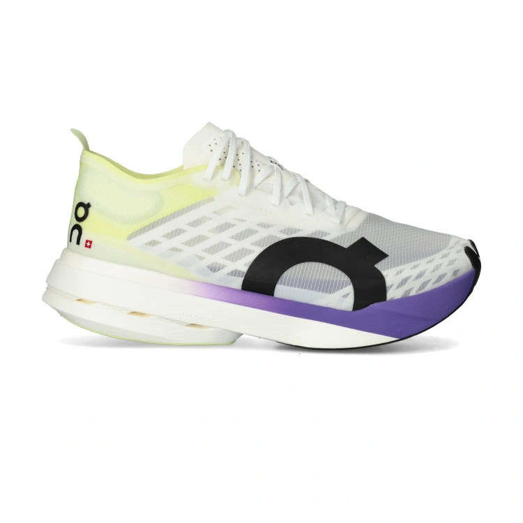 zapatilla-on-cloudboom-strike-juniper-limelight-1