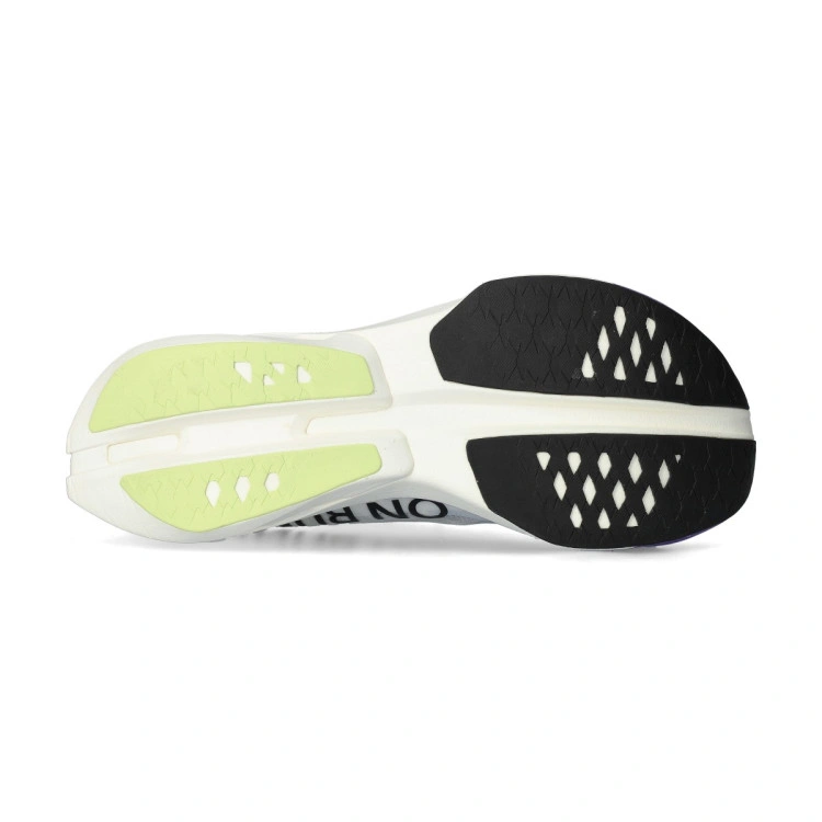 zapatilla-on-cloudboom-strike-juniper-limelight-3