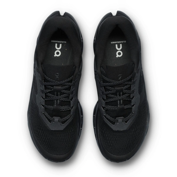 zapatilla-on-cloudrunner-3-black-black-5