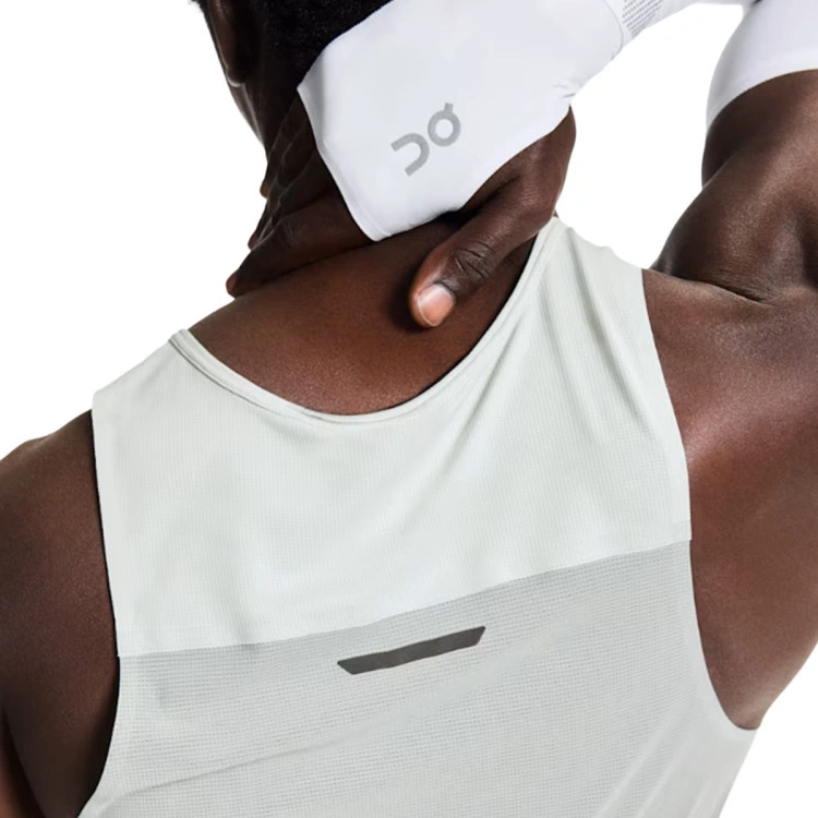 camiseta-on-performance-t-iceberg-tin-4