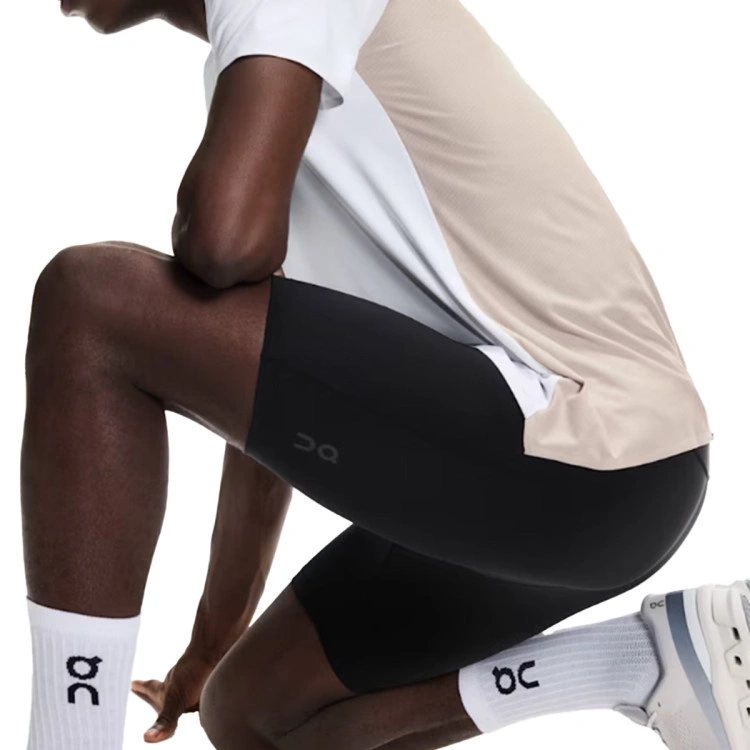 malla-corta-on-8-performance-black-7