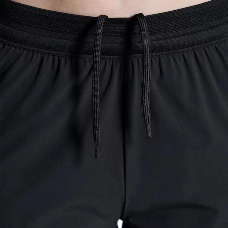 pantalon-corto-on-5-performance-black-3